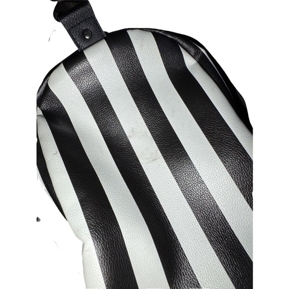 KILLSTAR - Rails Mini Backpack - Picture 12 of 13